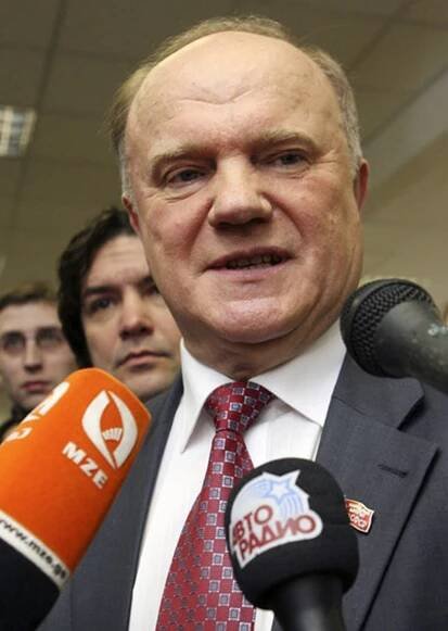 Ruští komunisté se chtějí vyvézt k moci na vlně ekonomické krize