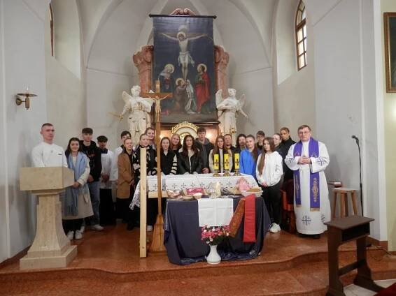 Fotky z křížových cest – Farnost Hradčovice 