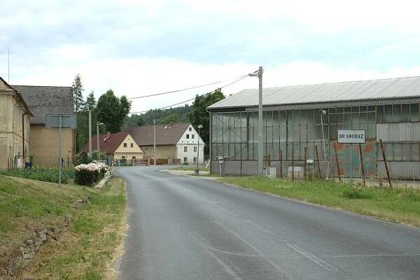 Soubor:Drahobuz, příjezd od jihu.jpg – Wikipedie