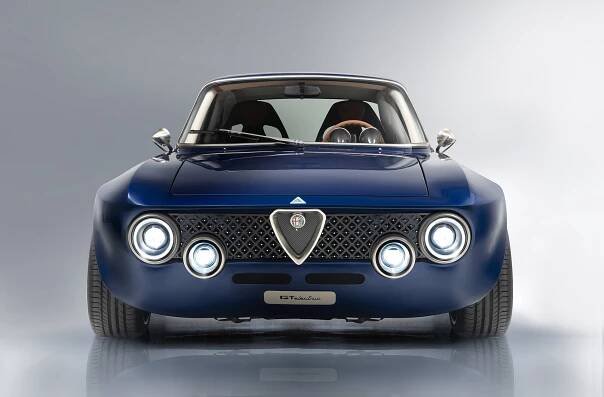 Totem Automobili's Authentic GT Electric Alfa Romeo - Carlassic
