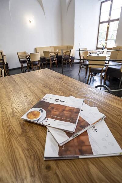 Café Ignác Jihlava – RADIM STRACHOŇ fotograf