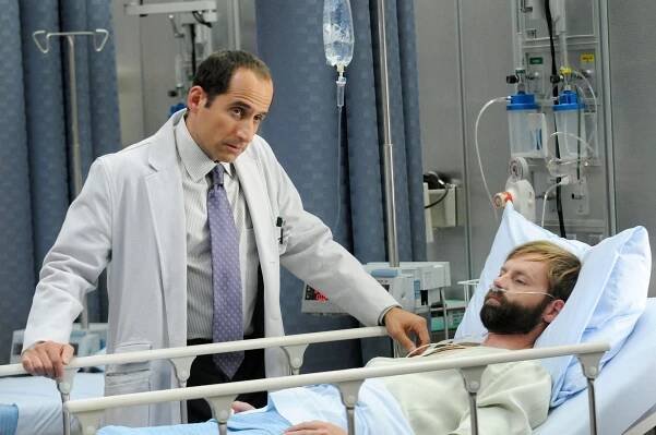 Dr. House - Blažená nevědomost - Z filmu - Peter Jacobson, Esteban Powell