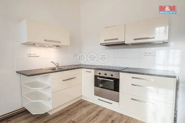 Prodej Byt 2+kk, Chrustenice, okres Beroun