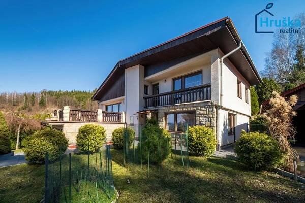 Prodej rodinného domu 6+kk, Hluboké, Vsetín, 11 990 000 Kč