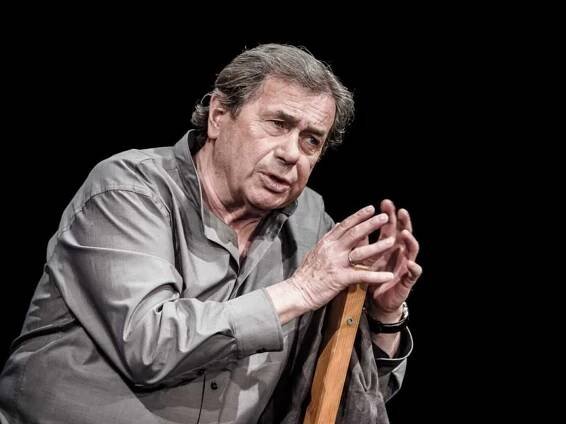 Janusz Gajos: Cały czas szukam magii - Więź
