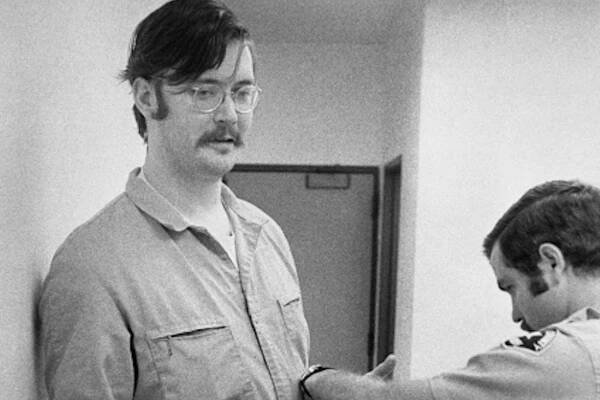 5 Signs From Ed Kemper’s Childhood That He Would Turn Into A Serial Killer
