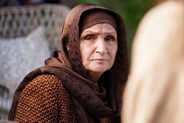 Bir Gece Masalı - Episode 34 - Z filmu