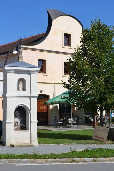 Hotel Antoň, Telč