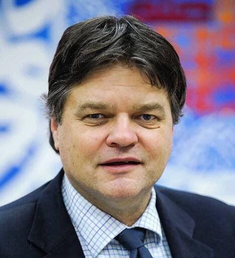 Dr. Christian Koch