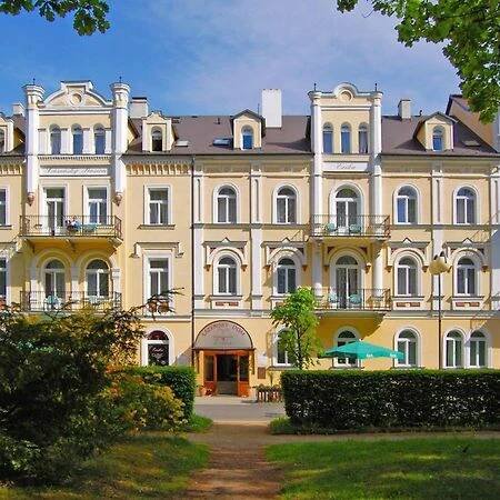 Hotel Lázeňský dům Erika Františkovy Lázně Exteriér fotografie