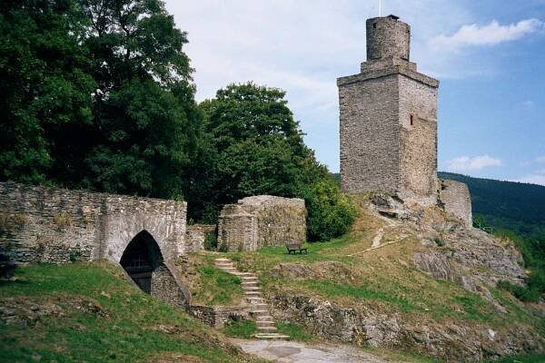 Burg Falkenstein
