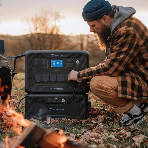 BLUETTI AC300 + B300 Home Battery Backup