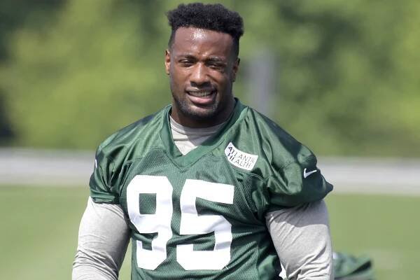 Jets linebacker Josh Martin (concussion) won't play Monday vs. the Lions.