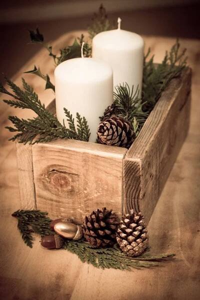 39 Décos de Noël Faciles à Faire Soi-Même (Pour un Intérieur Féerique). | Holiday centerpieces, Christmas diy, Christmas decorations