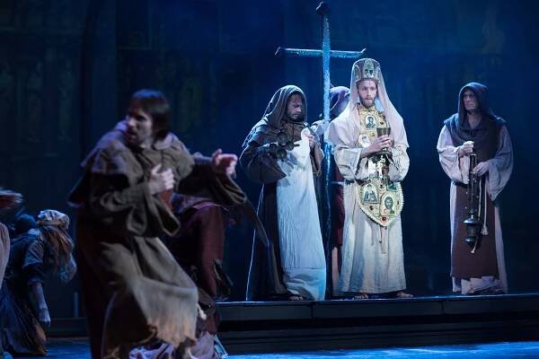 Dracula (Hudební divadlo Karlín - HdK) - ColosseumTicket | Vstupenky - online prodej | Divadlo, koncerty klasické hudby