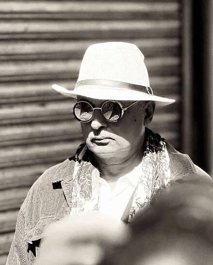 Piyush Mishra : Net Worth, Height, Weight, Age, Affairs, Wiki, Facts and Figures 1