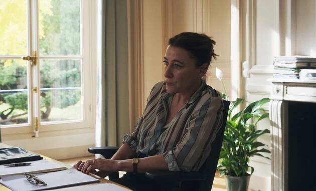 Enquête sur un scandale d'état - Z filmu - Valeria Bruni Tedeschi