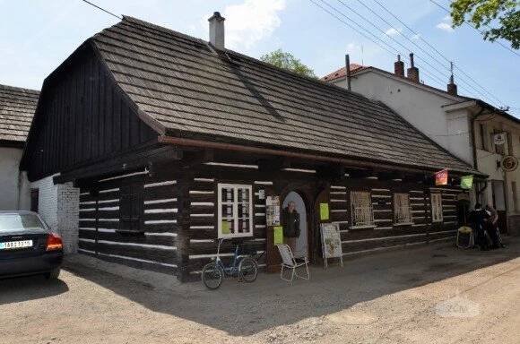 Pamětní síň Jindřicha Mošny, zdroj: http://www.zcm.cz/objekty/pametni-sin-jindricha-mosny
