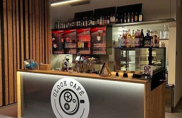CLOCK CAFÉ | Služby | Pojizeří a Polabí - turistická oblast