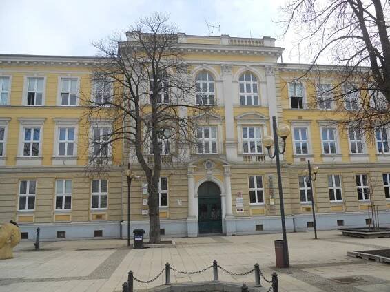 Břeclav - Gymnasium (High School)