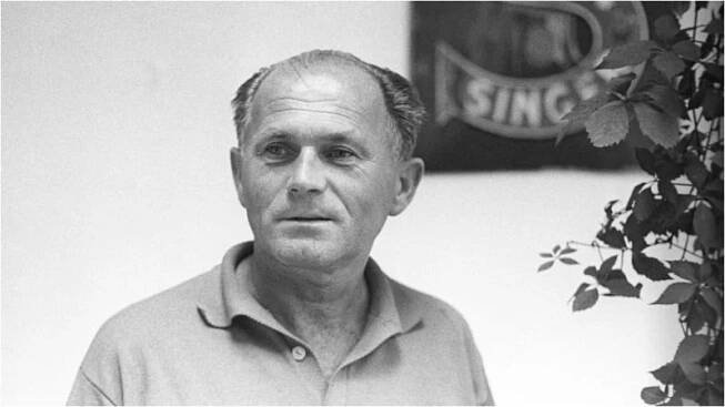 Bohumil Hrabal zemřel po skoku z okna. Vzhlížel ke spisovateli, jenž spáchal sebevraždu