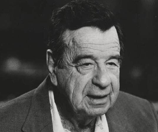 Walter Matthau Biography - Facts, Childhood, Family Life & Achievements