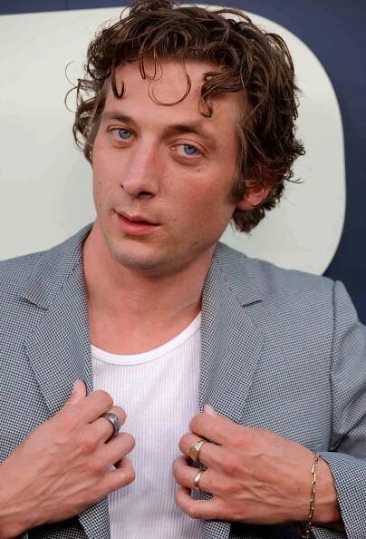 Jeremy Allen White attends FX's 