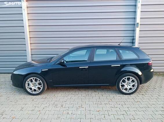 Alfa Romeo 159 SW 3.2 V6 REVIEW on AUTOBAHN [NO SPEED LIMIT] by