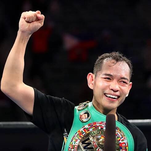 As Manny Pacquiao prepares to fight, another Filipino legend returns in Buenos Aires this weekend