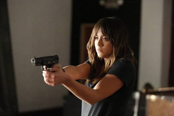 Agenti S.H.I.E.L.D. - Čím se stanou - Z filmu - Chloe Bennet