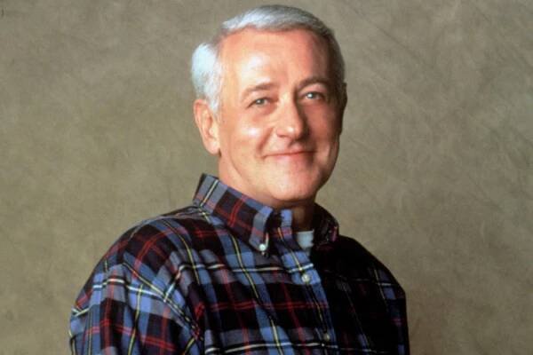 FRASIER, John Mahoney, 1993-2004, (c)NBC/courtesy Everett Collection