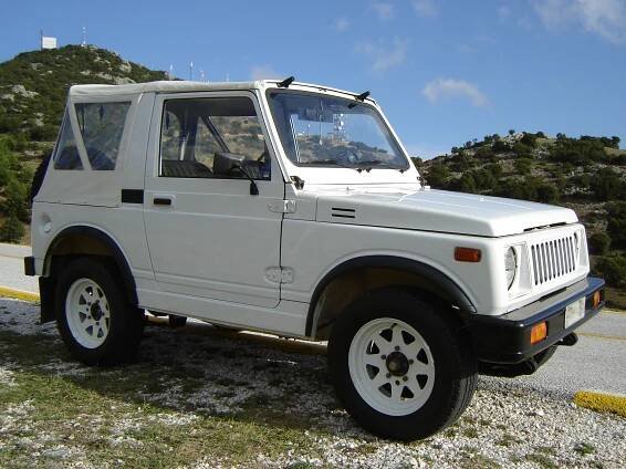 Suzuki SJ