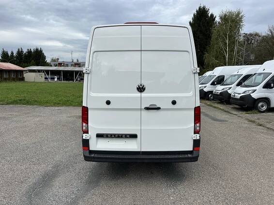 VOLKSWAGEN CRAFTER L5H3 EXTRALONG FACELIFT 2024 - Dodávky Morava.cz