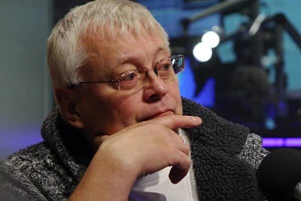 Přepis: Jak to vidí Pavel Kosatík – 3. ledna 2019 | Dvojka