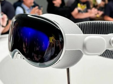 Apple Vision Pro Hands-On: Far Better Than I Was Ready For