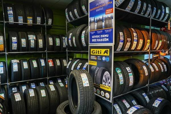 Auto sagatavošana tehniskai apskatei  Piekares remonts  Bremžu sistēmas remonts  Lukturu regulēšana