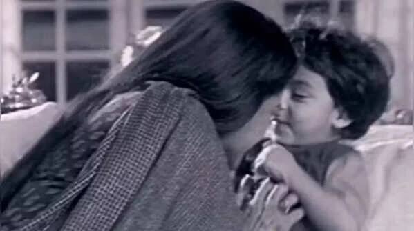​Entry into Bollywood on the sets of ‘Kabhi Khushi Kabhie Gham...’
