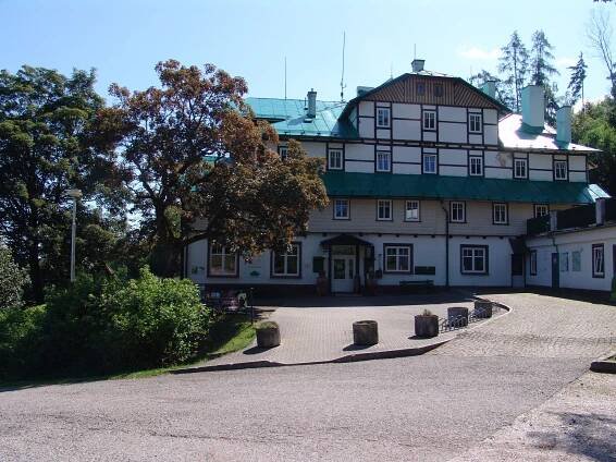 Hotel Pod Zvičinou - sportovní zařízení - Dolní Brusnice - Východní-Čechy.info - oficiální turistický portál Pardubického