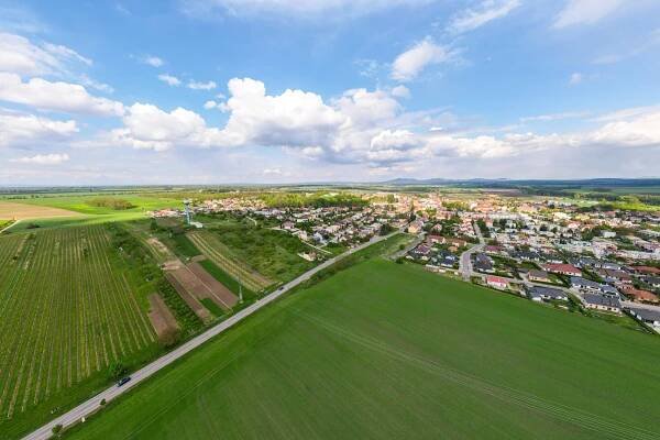 Hrušovany nad Jevišovkou - Apos invest