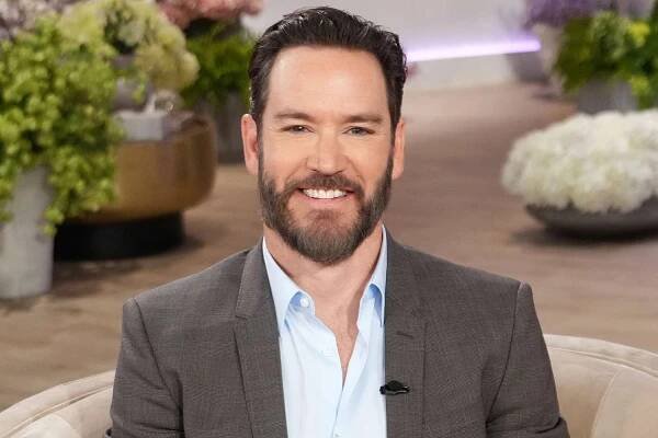 Mark-Paul Gosselaar Says He Sees Himself as a ‘Husband’ and ‘Father’ First Before an ‘Actor’: ‘That’s My Every Day'