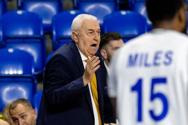 OBRAZEM: Liga mistrů v Opavě bavila. Drama pro Maccabi