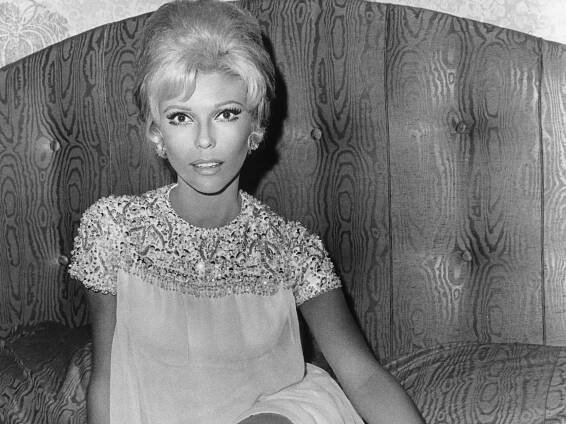 Nancy Sinatra’s Former Midcentury Beverly Hills Home Lists for $3 Million