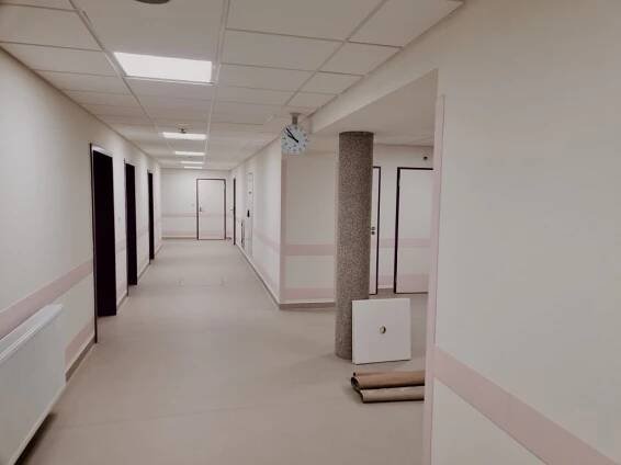 Dostavba nemocnice Cheb za 240 milionů korun je hotová | Stavebnictvi3000.cz