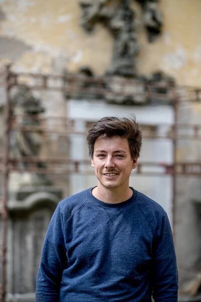 Dáma z Prostějova pomáhá Matěji Stropnickému. Poslala mu 300 000 na opravu zámku