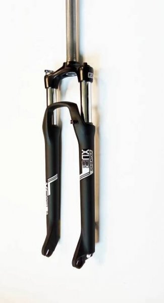 Odp. vidlice Suntour SF15 XCM 30 včetně páčky - MTB 29" | JMC Trading s.r.o. - BBB, Felt, Basil