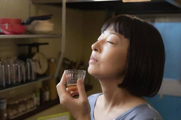 Jasuko Macujuki - Amai osake de ugai - Z filmu