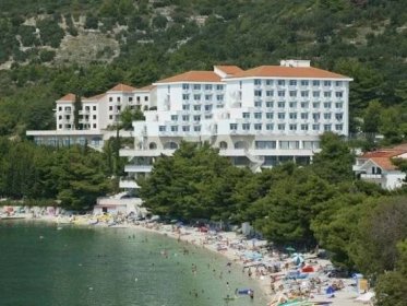 Gradac - Labineca hotel all inclusive