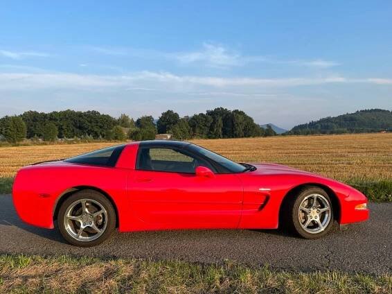Chevrolet Corvette c5 v8 5.7 - Třebíč