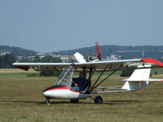 Aeroklub Hořice-Den otevřeného letiště 10.9.2016 - Obec Holovousy
