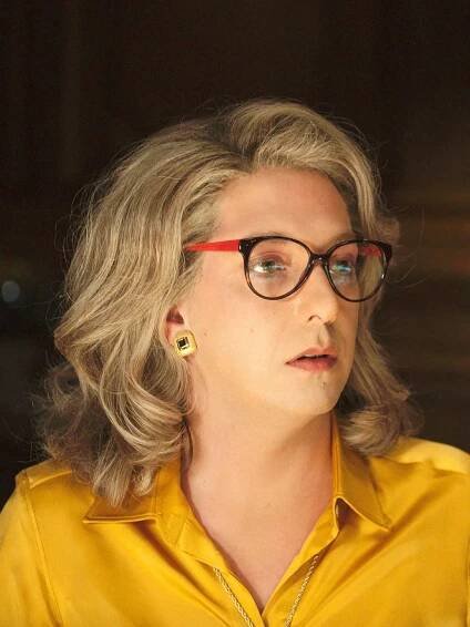 Kluci a Guillaume, ke stolu! - Z filmu - Guillaume Gallienne